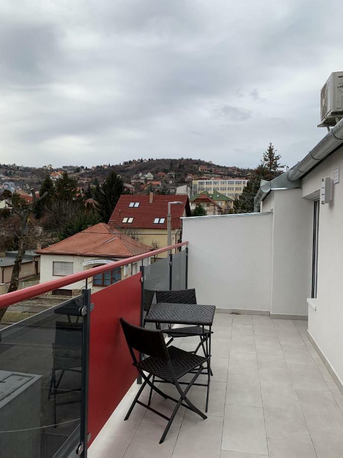 פץ' Exclusive Home - C. Apartman מראה חיצוני תמונה